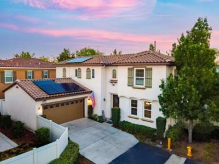 40473 Amesbury Lane Photo